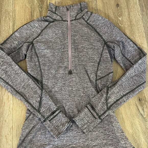NWOT LULULEMON Race Your Pace Half Zip Top - Size 6 - Lilac Purple Grey - Picture 9 of 12